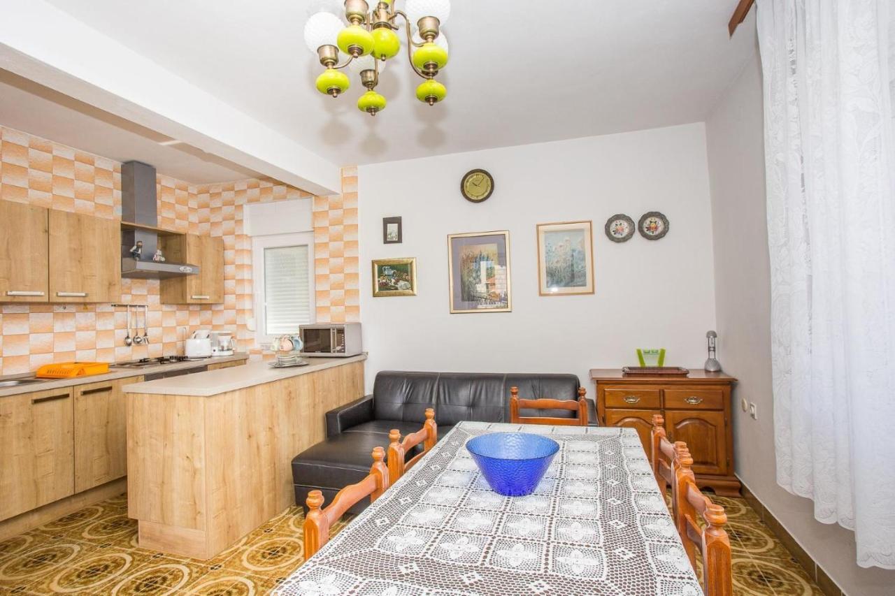 Antonija I Ante Hotell Kampor Exteriör bild